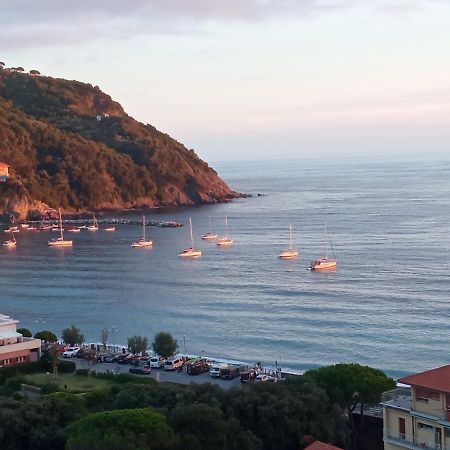 Апартаменты La Terrazza Sul Mare Леванто Экстерьер фото